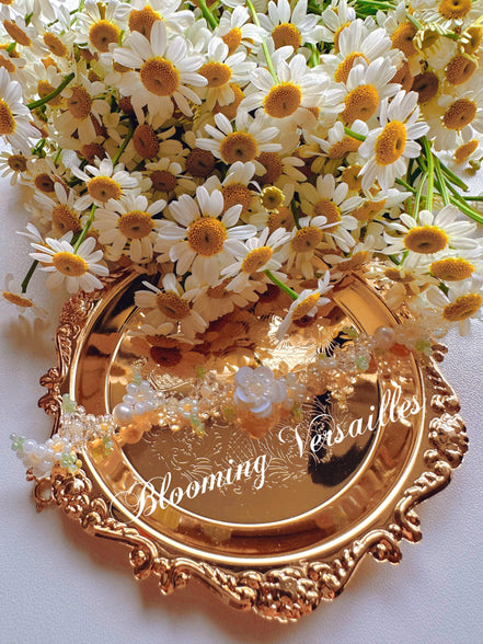 Ivory Petals Flower Beaded Bracelet