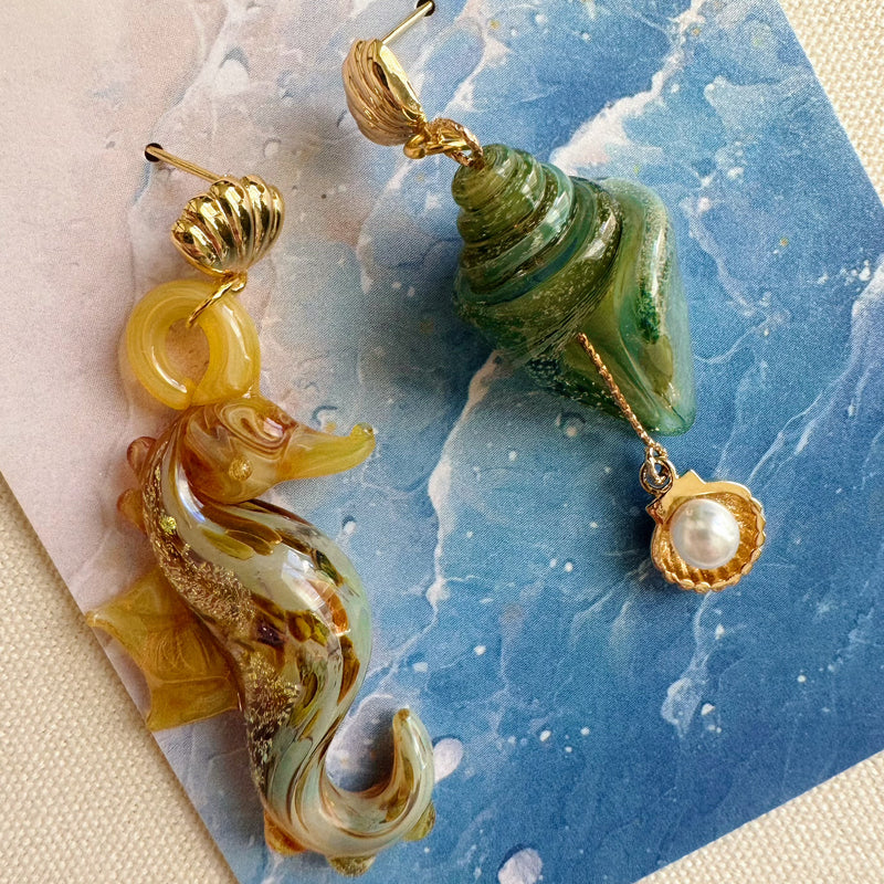 Seahorse and seashell lampwork glass earrings,