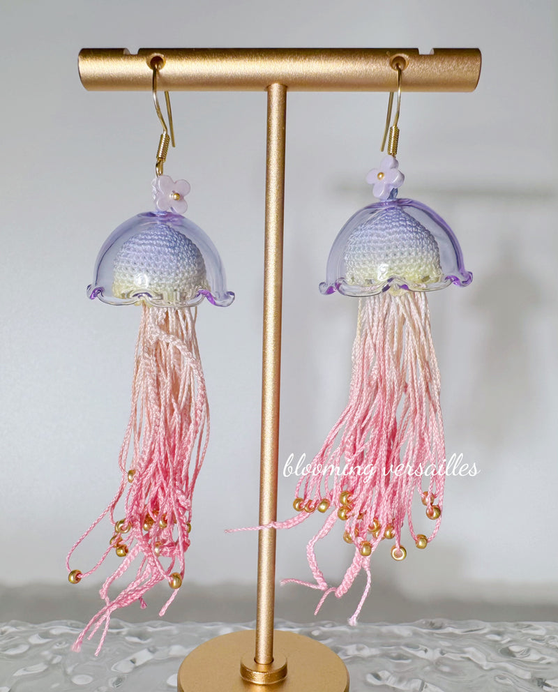 Jellyfish Crochet Earrings, Microcrochet gradient earrings, handmade earrings